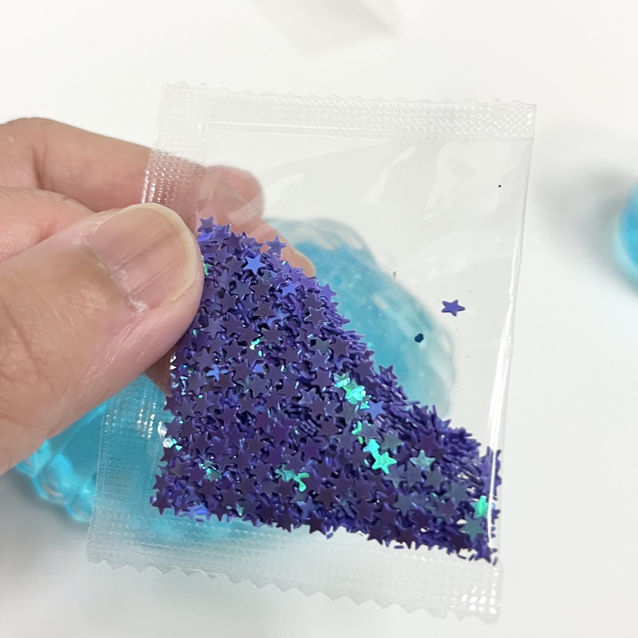 シェル 接着剤を塗る