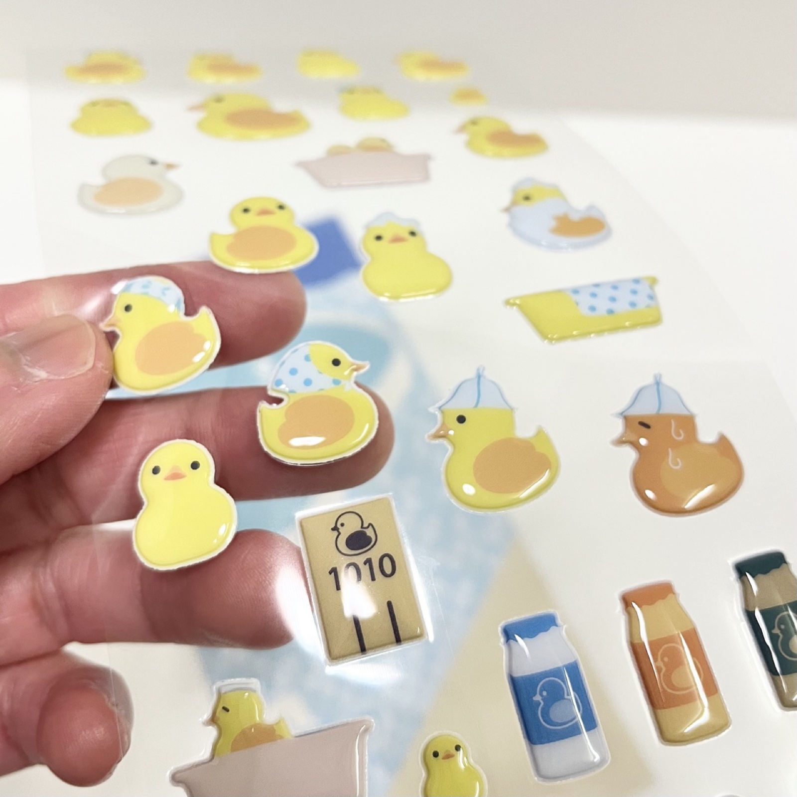 セリア 銭湯あひるシールのアップ